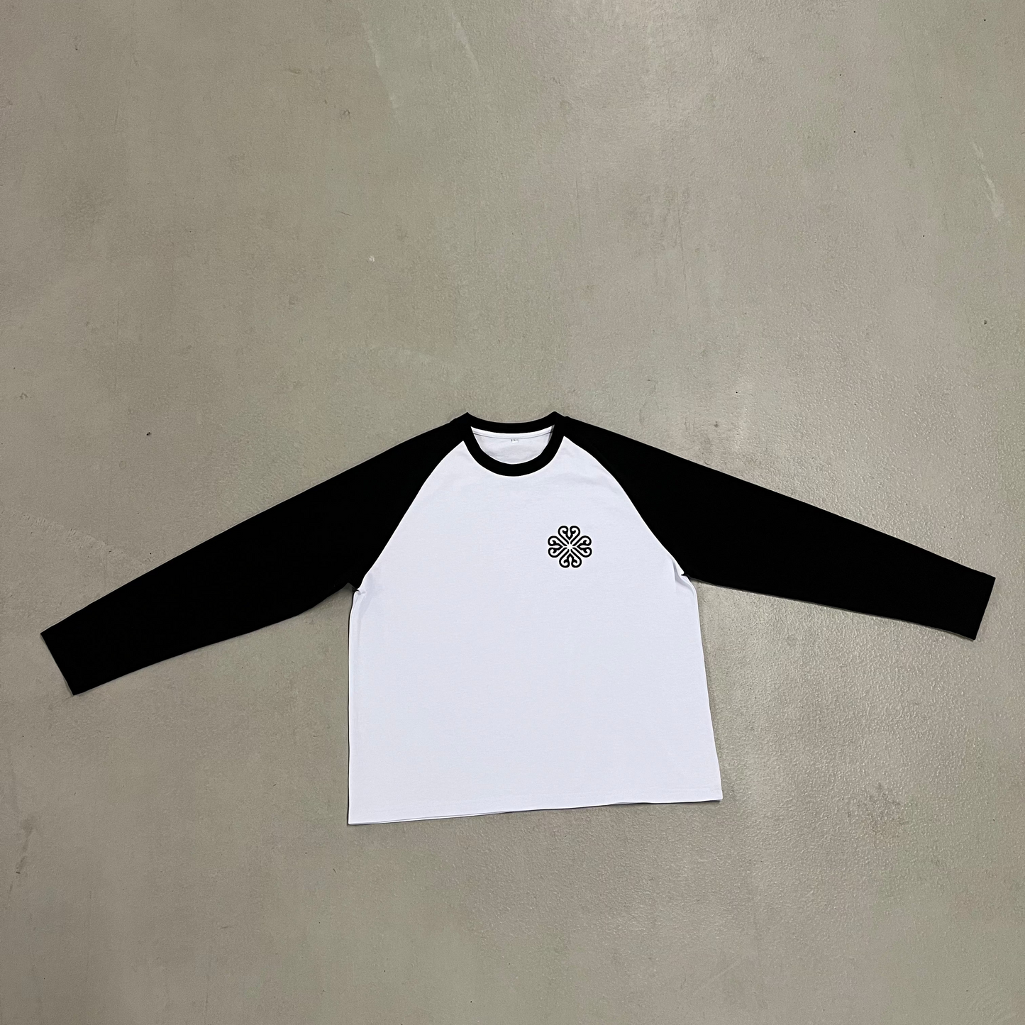 SNTS LONGSLEEVE